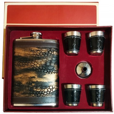 Подарочный набор: фляга 270 мл + 4 рюмки по 30 мл + воронка GT-06-1