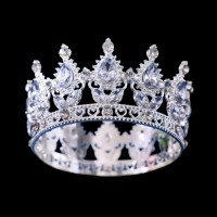 Декор для торта Корона D8 см с блестящими камнями