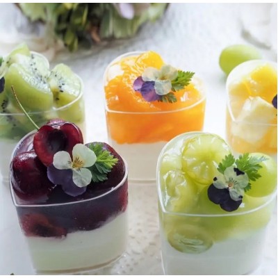 Стакан пластиковий для десертов с крышкой Серце малый Стакан пластиковий для десертов с крышкой Серце малый