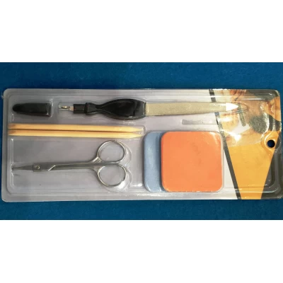 Маникюрный набор 4 предмета