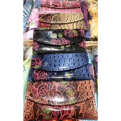 Кошелек женский металлическая планка, орнамент - цветы