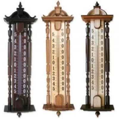Термометр наружный фасадный большой "Усадьба" из дерева (830 х 225 мм)