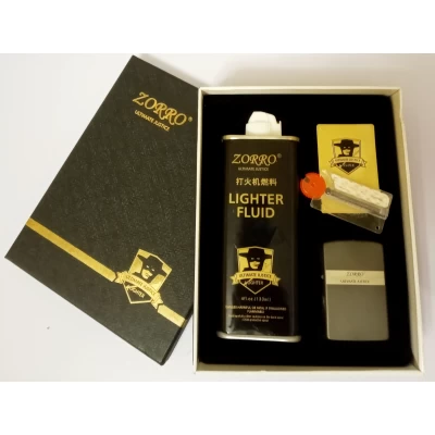 Подарунковий набір з бензиновою запальничкою (бензин/запальничка/кремінь/фітіль) Zorro ULTIMATE JUSTICE HL-226 Подарунковий набір з бензиновою запальничкою (бензин/запальничка/кремінь/фітіль) Zorro ULTIMATE JUSTICE HL-226