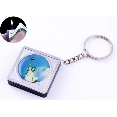 Зажигалка карманная-брелок квадрат Статуя Свободы №2312-9