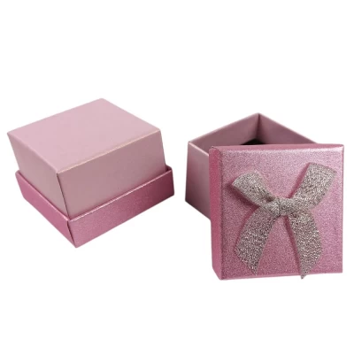 Подарочная коробка ювелирная 5 х 5 3,5см розовая (J00319 pink)