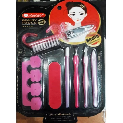 Маникюрный набор в блистере Beauty Tools 8 предметов