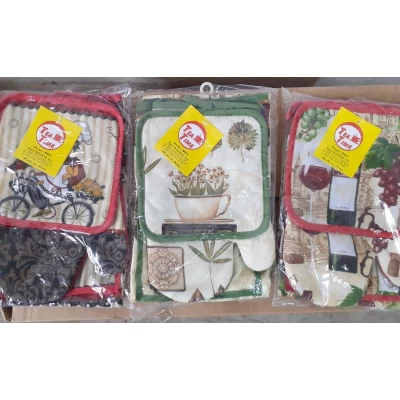 Набор (прихватка +рукавица + фартук) Набор (прихватка +рукавица + фартук)