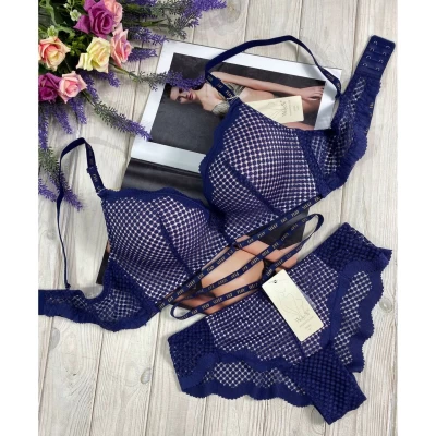 Комплект нижнего белья на поролоне В 5828