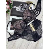 Комплект нижнего белья на толстом поролоне C 9839