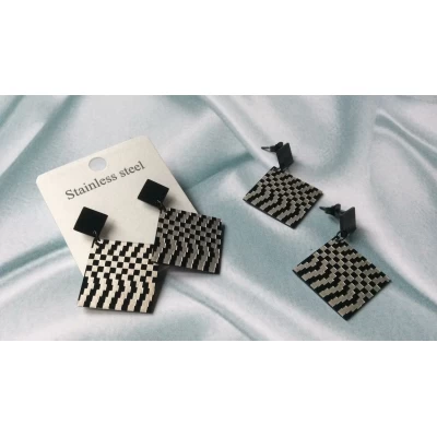 Серьги гвоздик