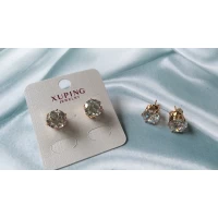 Серьги гвоздики, диам. 0,8 см