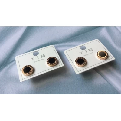 Серьги гвоздики