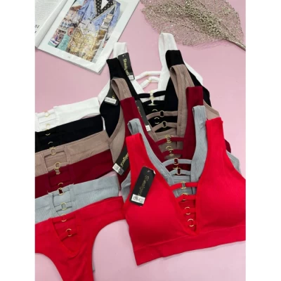 Комплект нижнего белья с бордовым 320/286