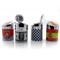 Пепельница металлическая с рисунком (10х6,5 х6,5 см)