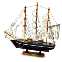 Модель парусника на подставке (33)(32,5х33,5х7 см)N