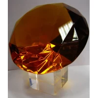 Кристалл хрустальный янтарь (12 см)