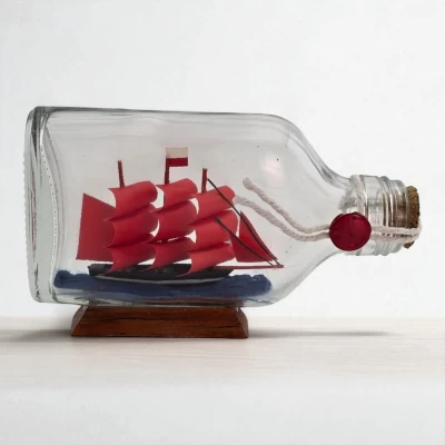 Модель парусника в бутылке (13 x 8 x 3 см)