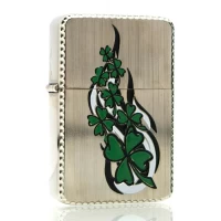 Зажигалка бензиновая Четырехлистный клевер бронзовая, в подарочной упаковке