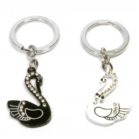 Брелоки  для влюбленных (Q) Лебеди черно-белые