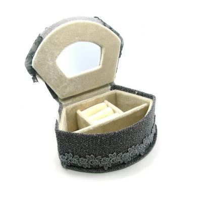Шкатулка для бижутерии (17,5х12,5х8 см)