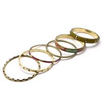 Браслеты медные с костяными вставками (н-р 6 шт)(d-6,5 см)