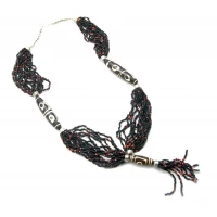 Бусы из бисера с костянными вставками (43 см)