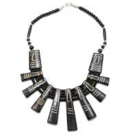 Ожерелье костяное