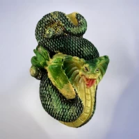 Змея-кобра магнит на холодильник (5х4 см)