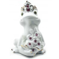 Статуэтка Лягушка царевна белая фарфор (11х8х8 см)