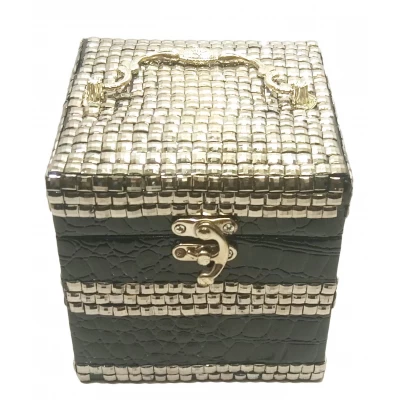 Шкатулка для бижутерии черная (12,5х12,5х12,5 см)