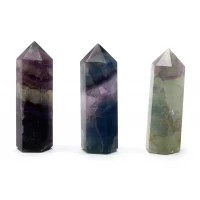 Кристалл флюорита (7х2,5х2,5 см)