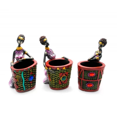 Африканка с корзиной (17х8,5х8 см)(0990) код 26974