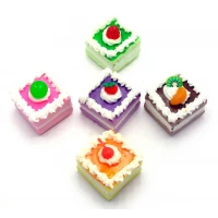 Магнит на холодильник Пирожное (12 шт/уп)(4х4х3 см)