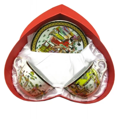 Сервиз фарфор (2JBS75) 2 чашки +2 блюдца "Девушки" (16 шт. в ящ.) код 27328