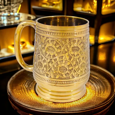 Кружка бронзовая позолоченая (15х14,5х10 см)(Velvet Box Beer Mug small GOLD) код 27451