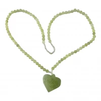 Ожерелье нефритовое с кулоном  Сердце (22,5 см)