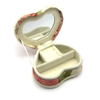 Шкатулка для украшений с зеркальцем Сердечко (13х10,5х6 см)