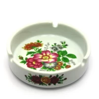 Пепельница керамическая (10,5х10,5х3 см)