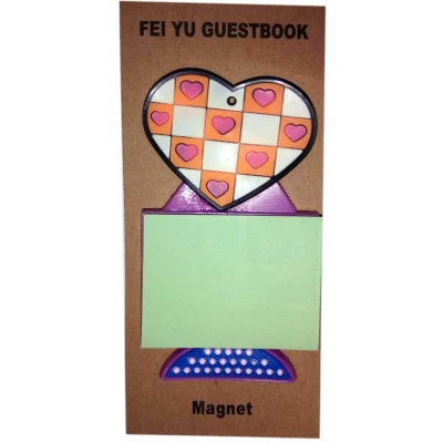 Магнит на холодильник сердечко со стикером(9х5 см)