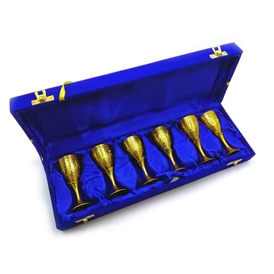 Рюмки бронзовые позолоченные(н-р 6 шт/60мл.)(h-9,5 см)(38х13,5х6 см) Бокалы бронзовые позолоченные(н-р 6 шт)(h-9,5 см)(38х13,5х6 см)(Med-5 Designs GOLD) код 28313