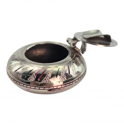 Пепельница бронзовая (2,2 × 5,6 × 5,6 см)