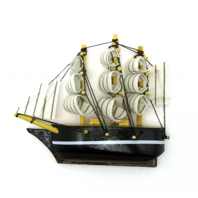 Магнит "Корабль" (9,5х8,5х2 см) код 28420