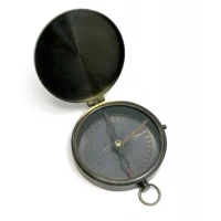 Компас с крышкой бронза (d-8,h-1,5 см)