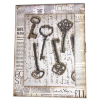 Ключница Ключи, газета ,массив дерева (25,5х19,5х5,5 см.).