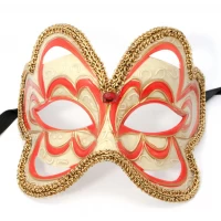 Маска венецианская красная (15,5х13,5х10 см)