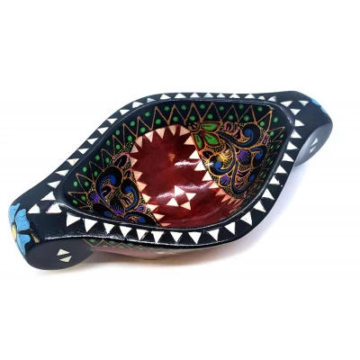 Братина Ладья из цельного дерева инкрустированная перламутром (16,5х10х3,5 см)D Братина Ладья из цельного дерева инкрустированная перламутром (16,5х10х3,5 см)D