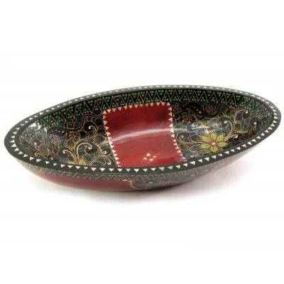 Братина из цельного дерева инкрустированная перламутром (33,5х17,5х7 см) Братина из цельного дерева инкрустированная перламутром (33,5х17,5х7 см)