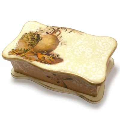 Шкатулка с фигурной крышкой Оливки (26.5х15.5х9.5) ольха,массив дерева Шкатулка с фигурной крышкой Оливки (26.5х15.5х9.5) ольха,массив дерева