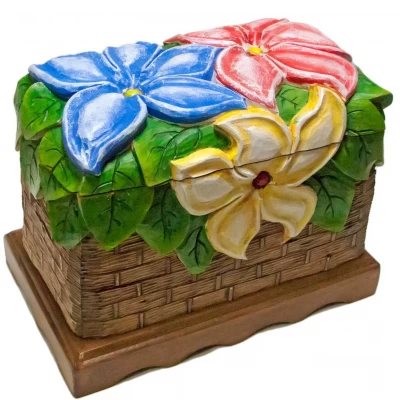 Шкатулка резная Цветы, расписано вручную, массив дерева (15х24х19 см) Шкатулка резная Цветы, расписано вручную, массив дерева (15х24х19 см)