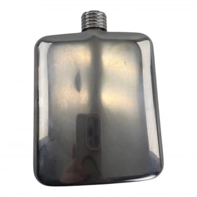 Фляга из нерж.стали (170 мл.(12х9х3 см) Фляга из нерж.стали (170 мл.(12х9х3 см)